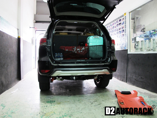 d2autorack_thule8_ford_everest_towbar_17